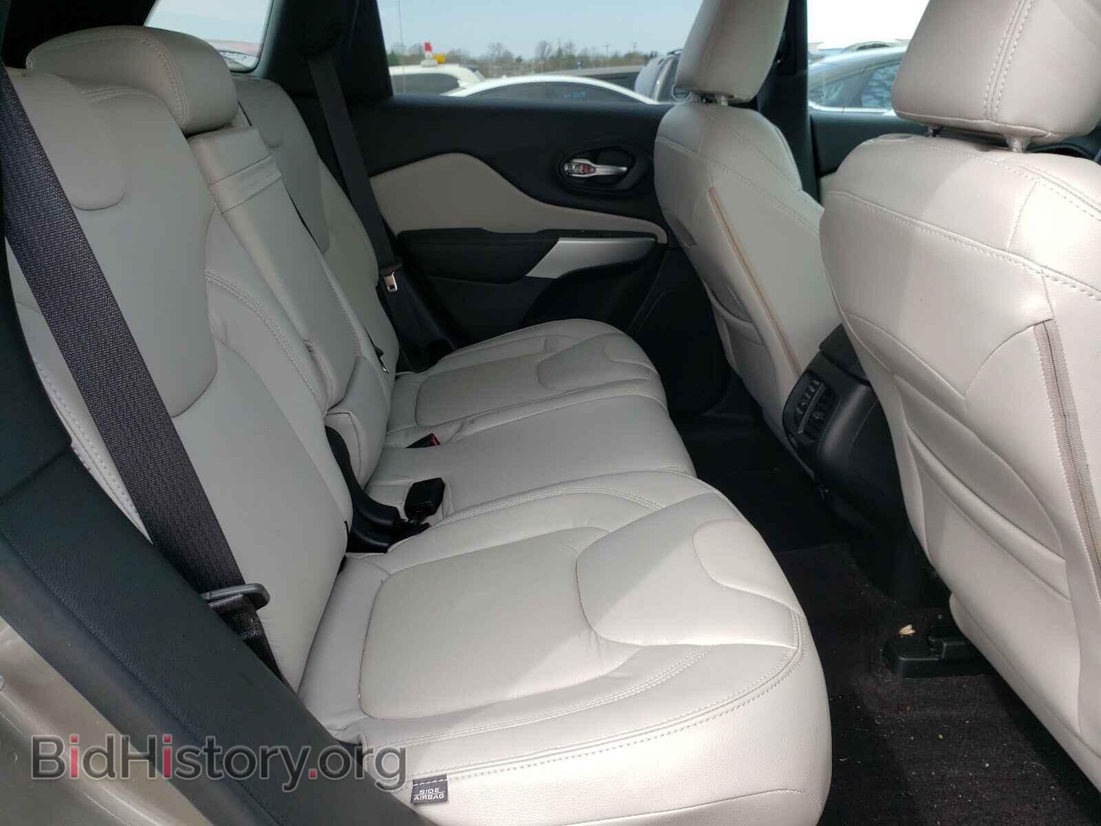 2017 JEEP CHEROKEE - VIN: 1C4PJLCS2HW607441 - Фото 6