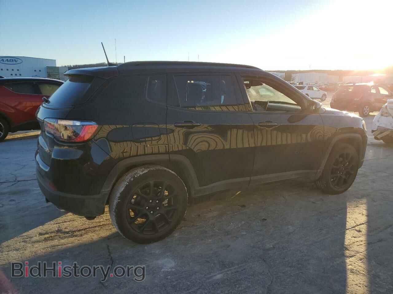 2022 JEEP COMPASS - VIN: 3C4NJCBB7NT188061 - Фото 3