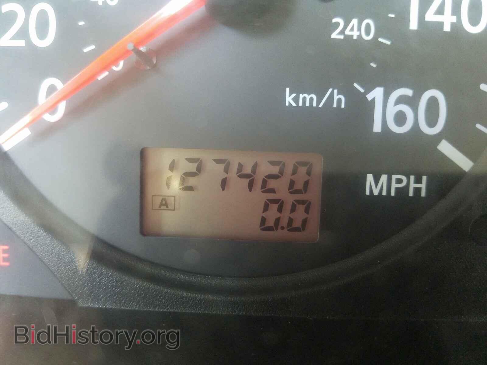2000 NISSAN MAXIMA - VIN: JN1CA31D5YT558596 - Photo 8