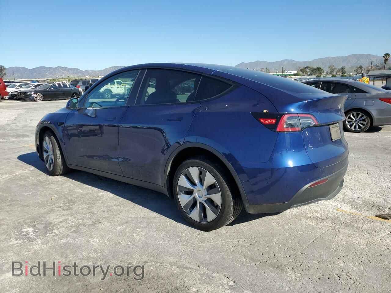 2021 TESLA MODEL Y - VIN: 5YJYGDEE5MF296411 - Фото 2