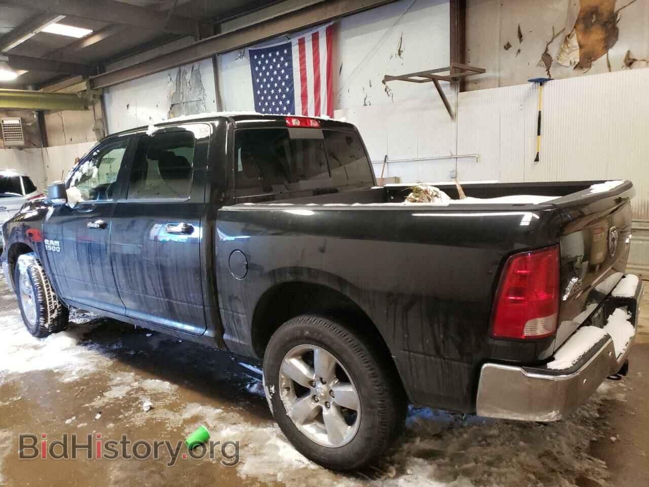 2018 RAM 1500 - VIN: 3C6RR7LG5JG251146 - Фото 2