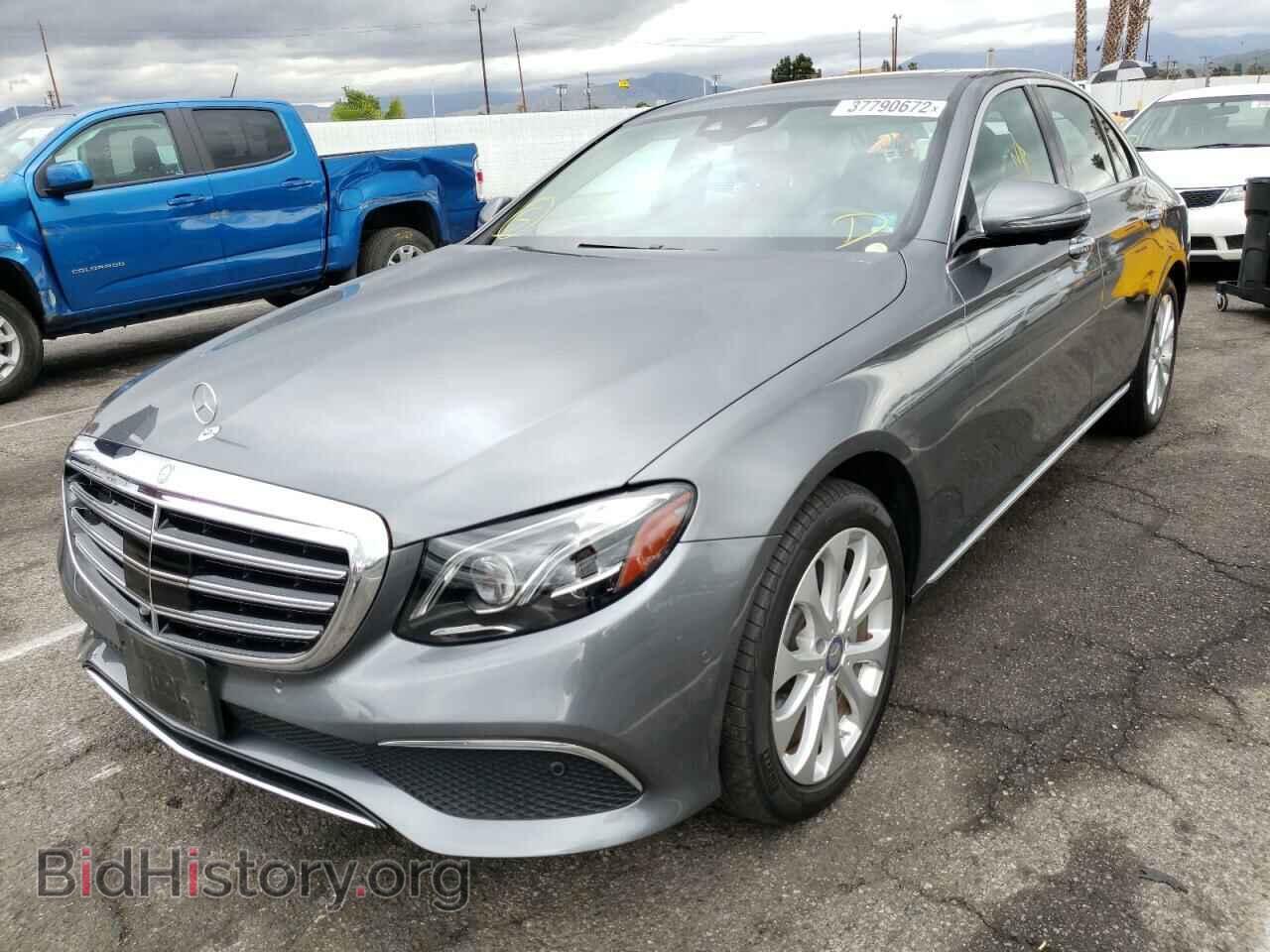 2017 MERCEDES-BENZ E-CLASS - VIN: WDDZF4JB1HA085682 - Фото 2