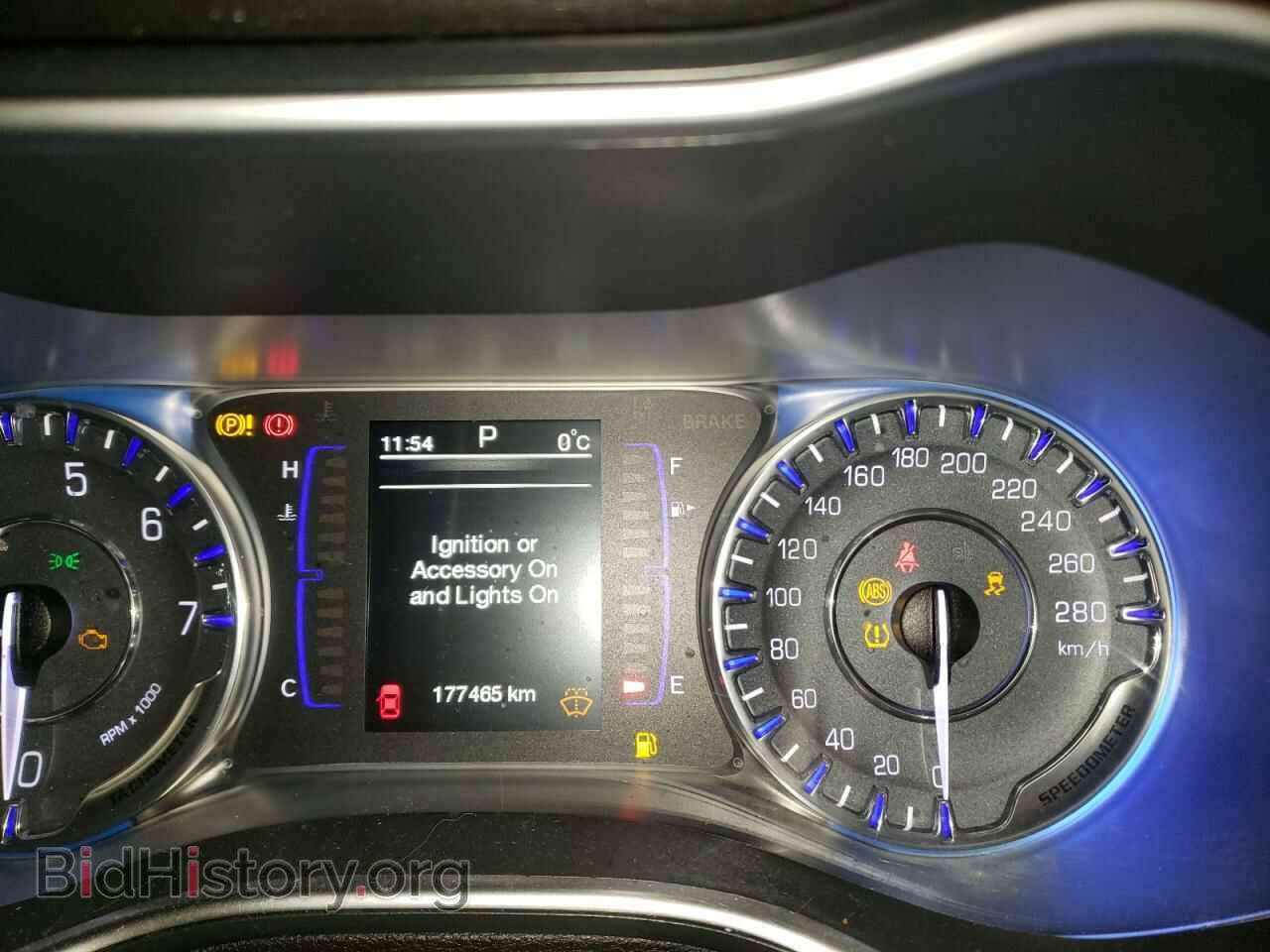 2015 CHRYSLER 200 - VIN: 1C3CCCAG3FN625607 - Фото 8