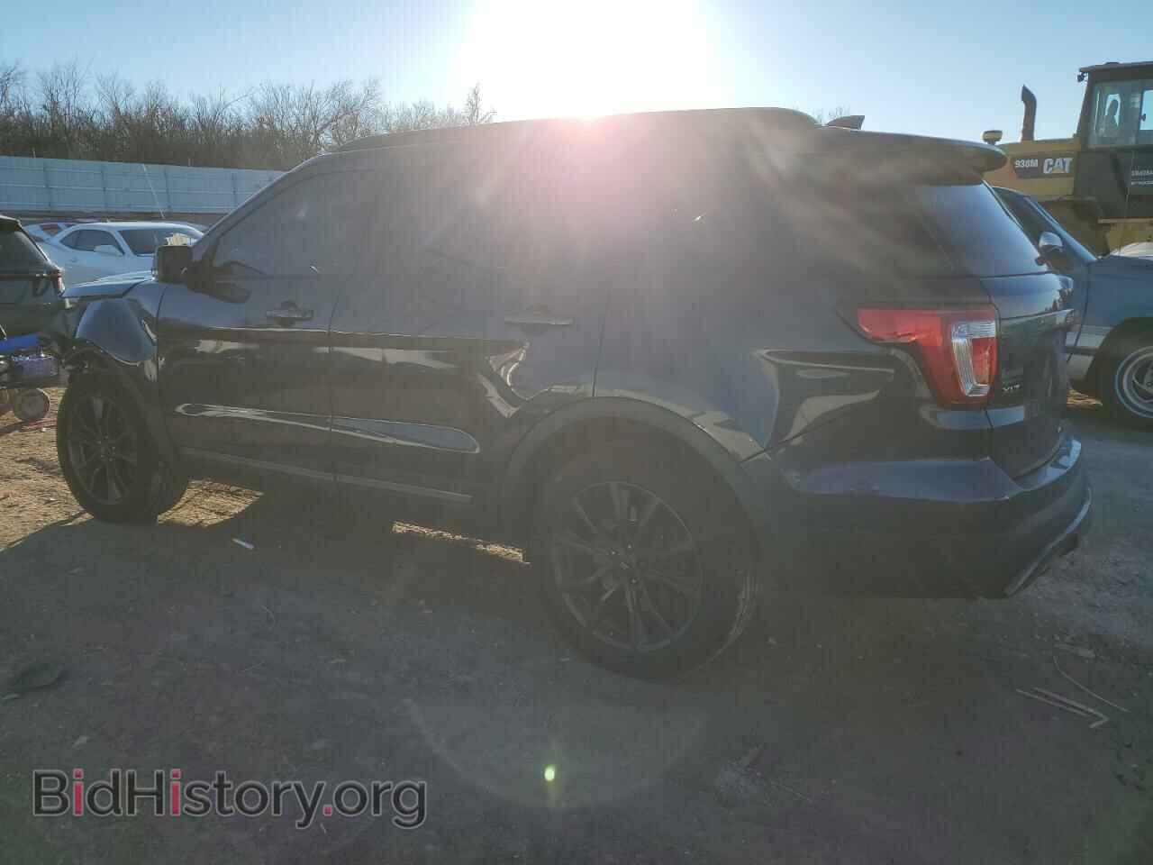 2017 FORD EXPLORER - VIN: 1FM5K8D84HGA86815 - Фото 2
