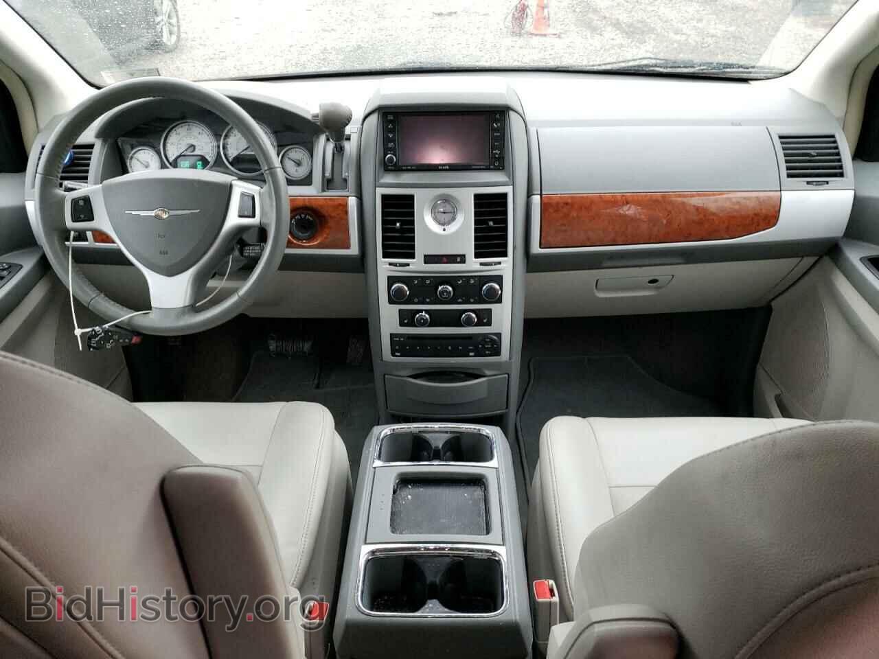 2009 CHRYSLER MINIVAN - VIN: 2A8HR54179R536450 - Фото 8
