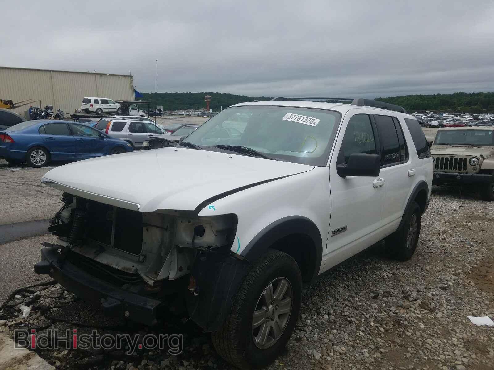 2007 FORD EXPLORER - VIN: 1FMEU63E37UA85080 - Фото 2