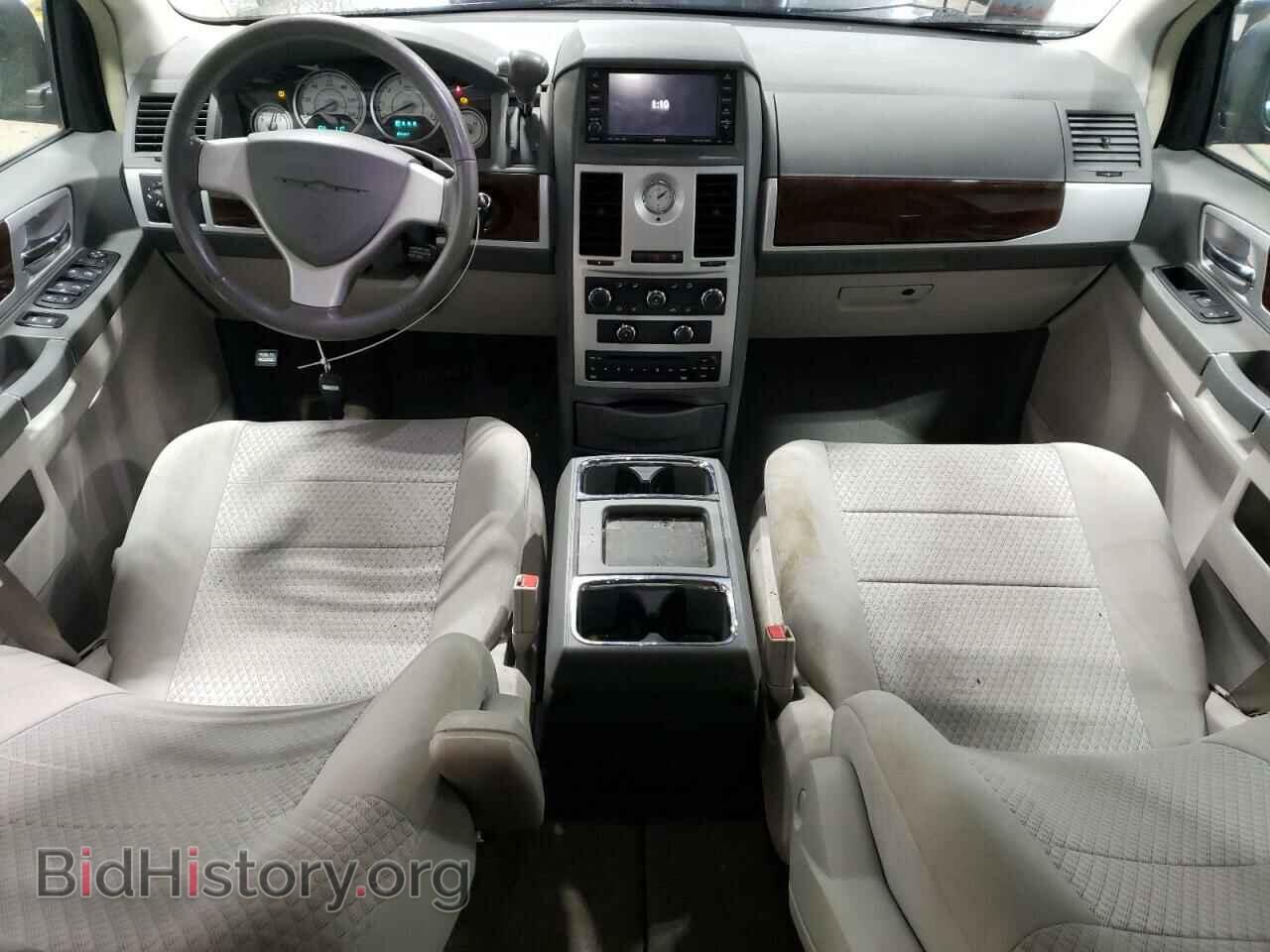 2010 CHRYSLER MINIVAN - VIN: 2A4RR5D10AR298418 - Photo 8