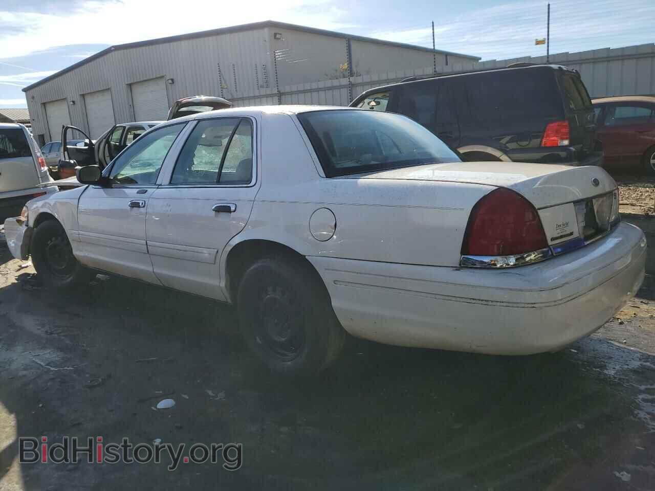 2006 FORD CROWN VIC - VIN: 2FAHP74VX6X124113 - Фото 2