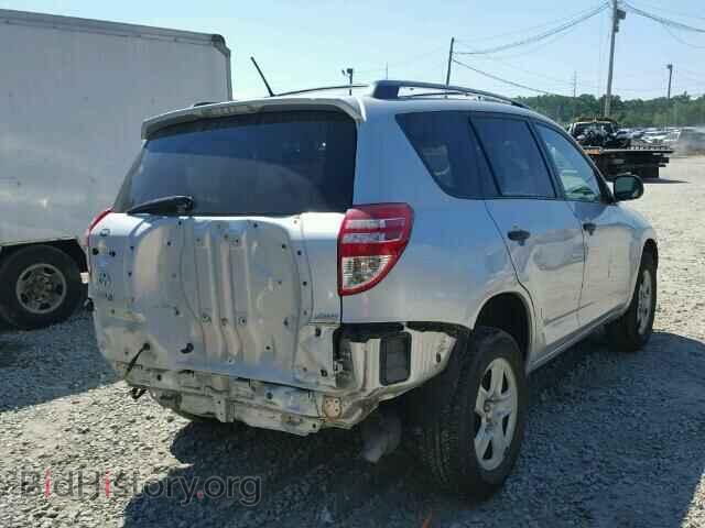 2011 TOYOTA RAV4 - VIN: 2T3BF4DV9BW118101 - Фото 4