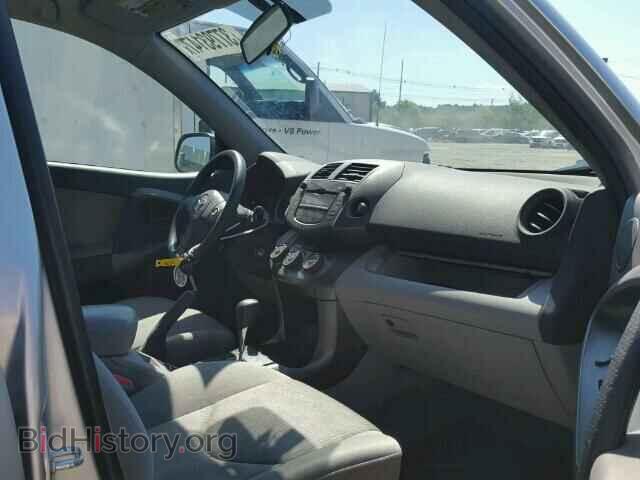 2011 TOYOTA RAV4 - VIN: 2T3BF4DV9BW118101 - Фото 5