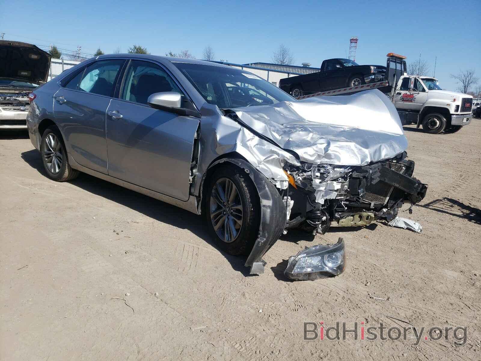 Photo 4T1BF1FK9HU332010 - TOYOTA CAMRY 2017