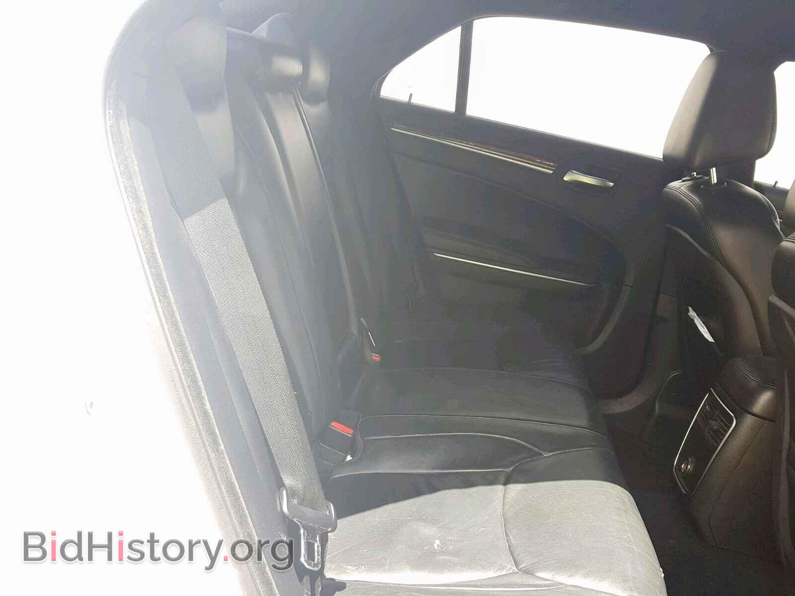 2013 CHRYSLER 300 - VIN: 2C3CCAAGXDH657559 - Фото 6