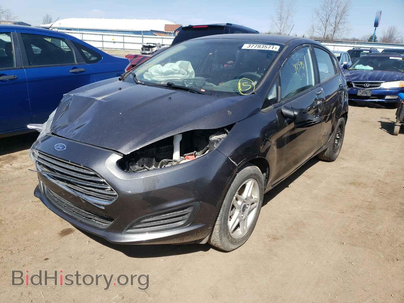 2018 FORD FIESTA - VIN: 3FADP4EJ3JM129991 - Фото 2