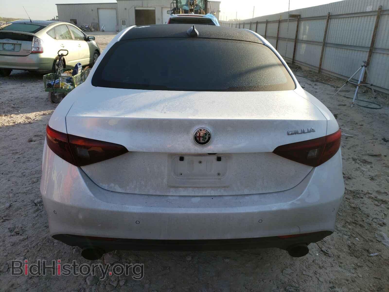 2017 ALFA ROMEO GIULIA - VIN: ZARFAECN6H7555992 - Фото 9