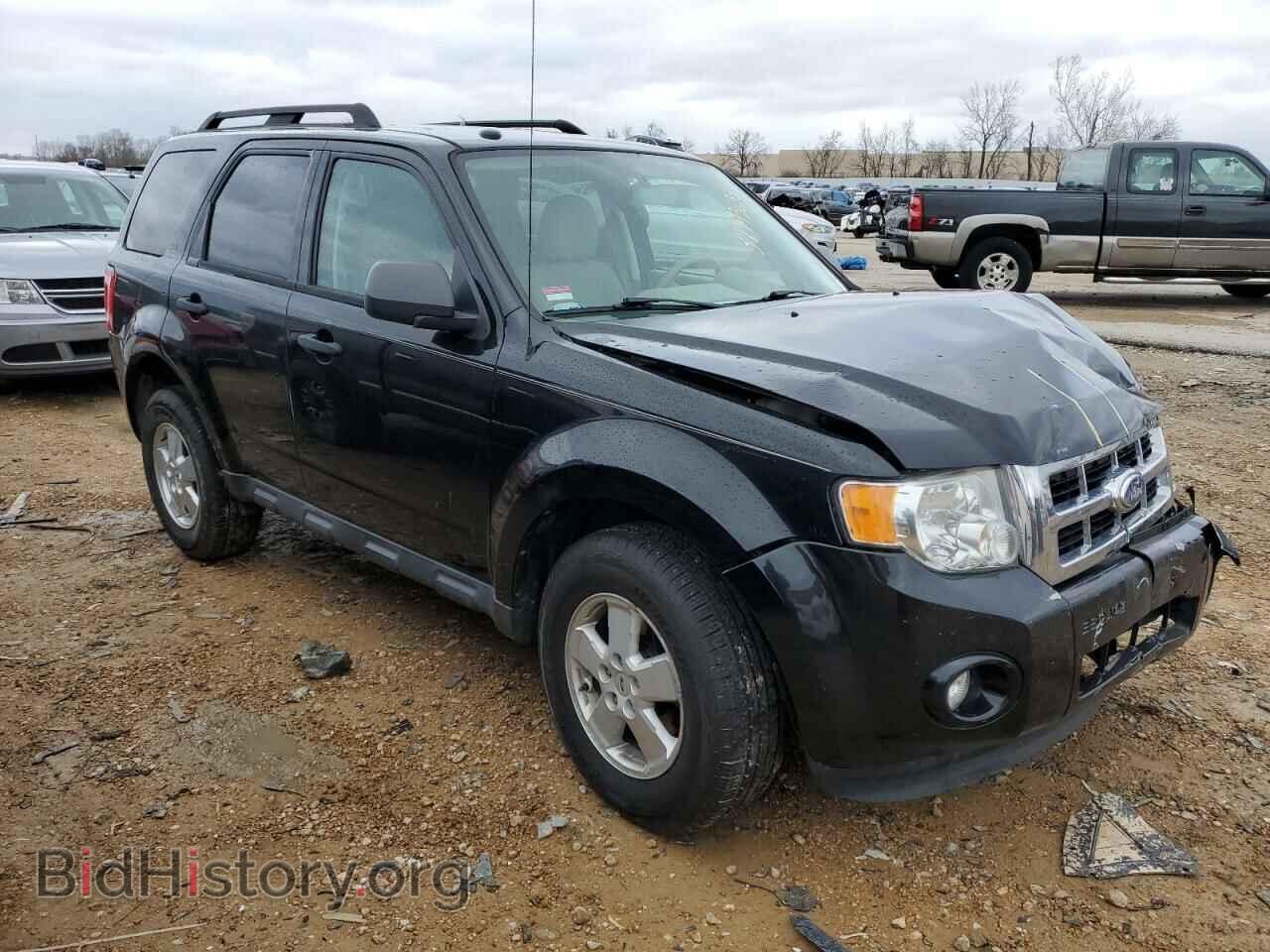 2011 FORD ESCAPE - VIN: 1FMCU0D70BKC19164 - Photo 4