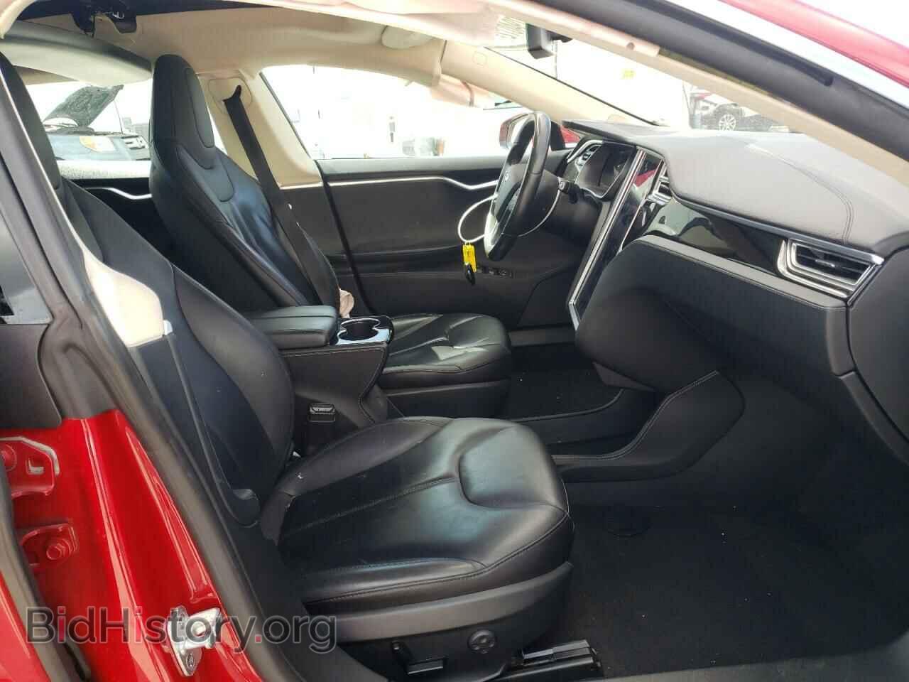 2014 TESLA MODEL S - VIN: 5YJSA1H10EFP52749 - Фото 5