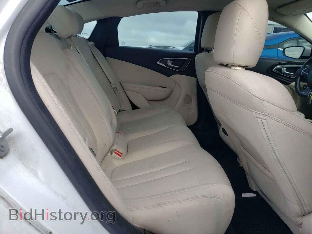 2015 CHRYSLER 200 - VIN: 1C3CCCAB7FN695423 - Фото 10