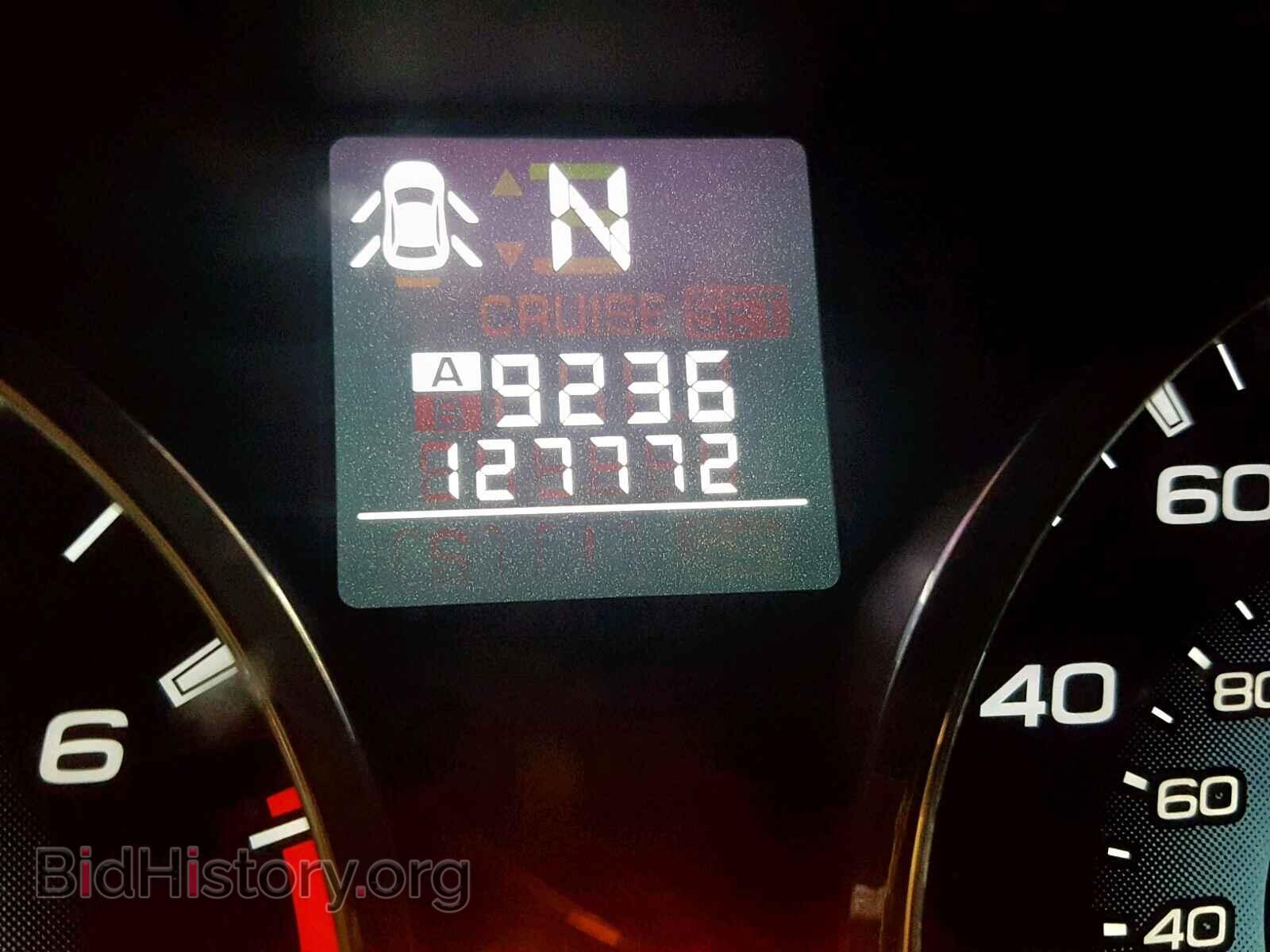 2011 SUBARU LEGACY - VIN: 4S3BMBC67B3226935 - Фото 8