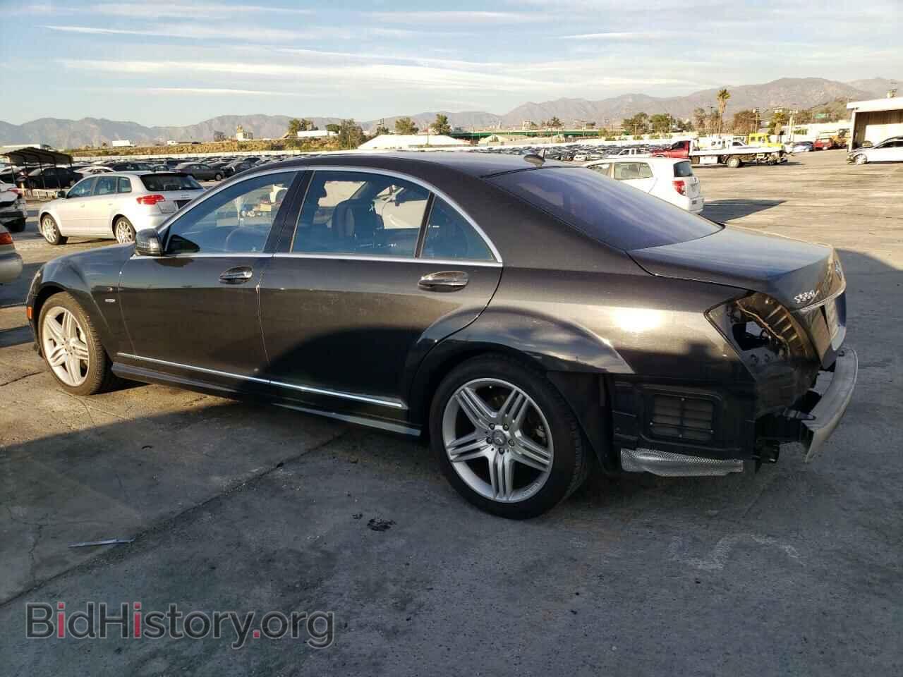 2012 MERCEDES-BENZ S-CLASS - VIN: WDDNG7DB1CA470712 - Фото 2