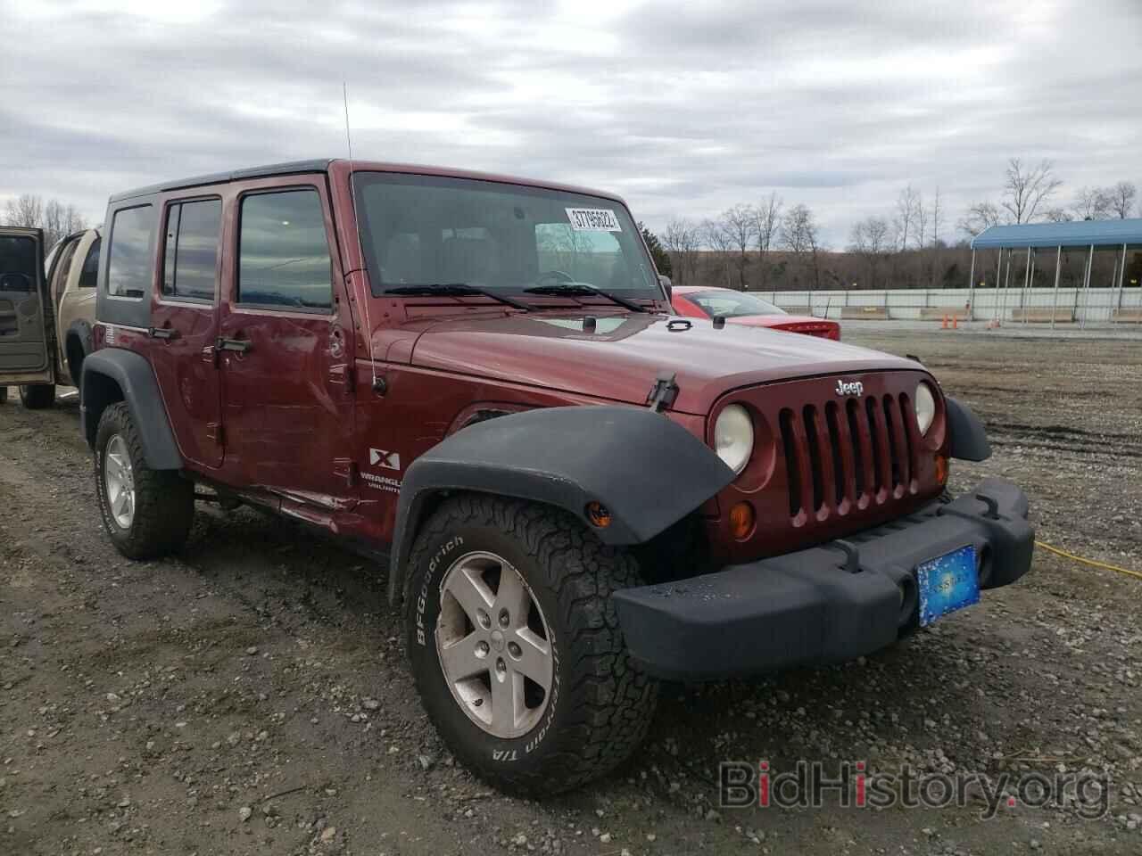 Photo 1J4GA39148L563193 - JEEP WRANGLER 2008