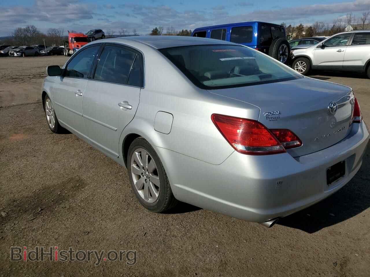 2007 TOYOTA AVALON - VIN: 4T1BK36B67U251908 - Фото 2