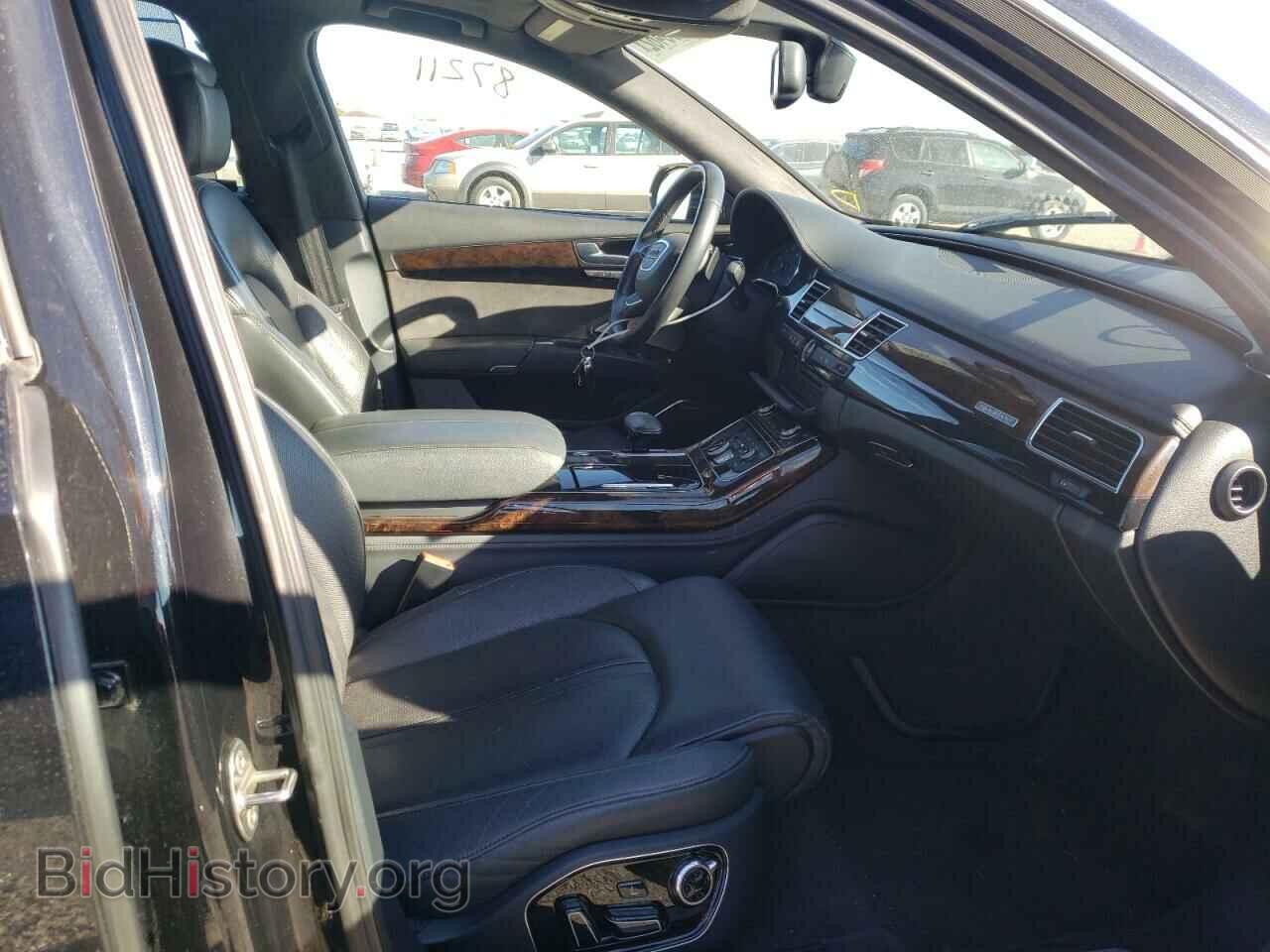 2011 AUDI A8 - VIN: WAURVAFD1BN013478 - Фото 5