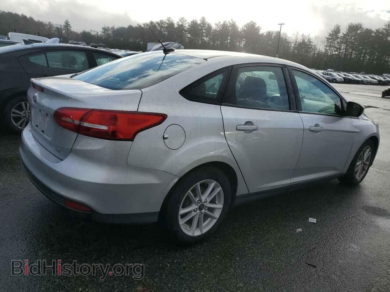 2017 FORD FOCUS - VIN: 1FADP3F23HL273876 - Фото 3