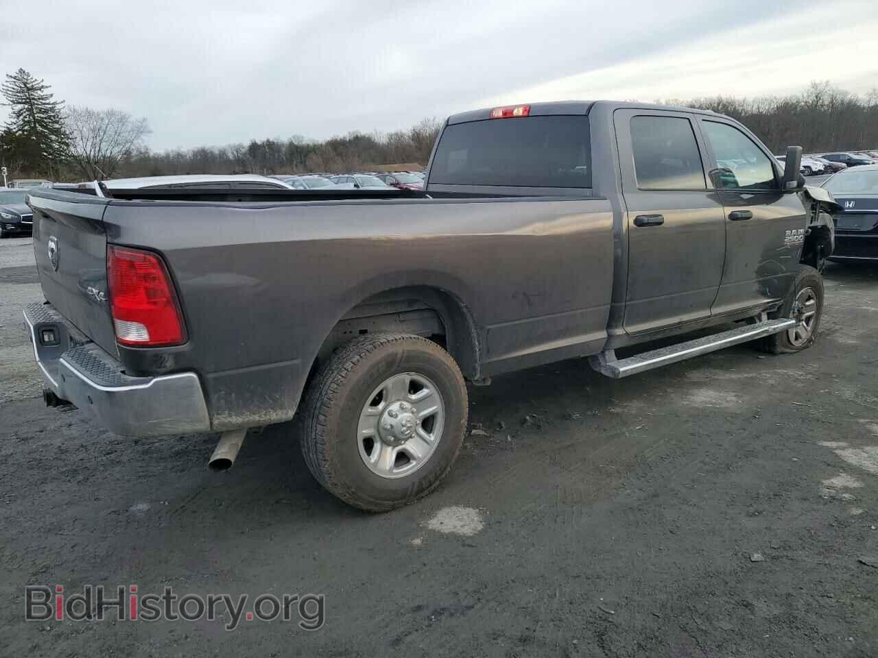 2018 RAM All Models - VIN: 3C6UR5HJ7JG244458 - Photo 3