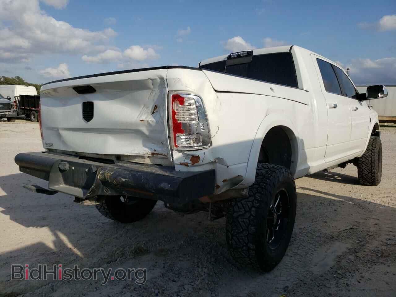 2017 RAM 2500 - VIN: 3C6UR5PL2HG693737 - Photo 3