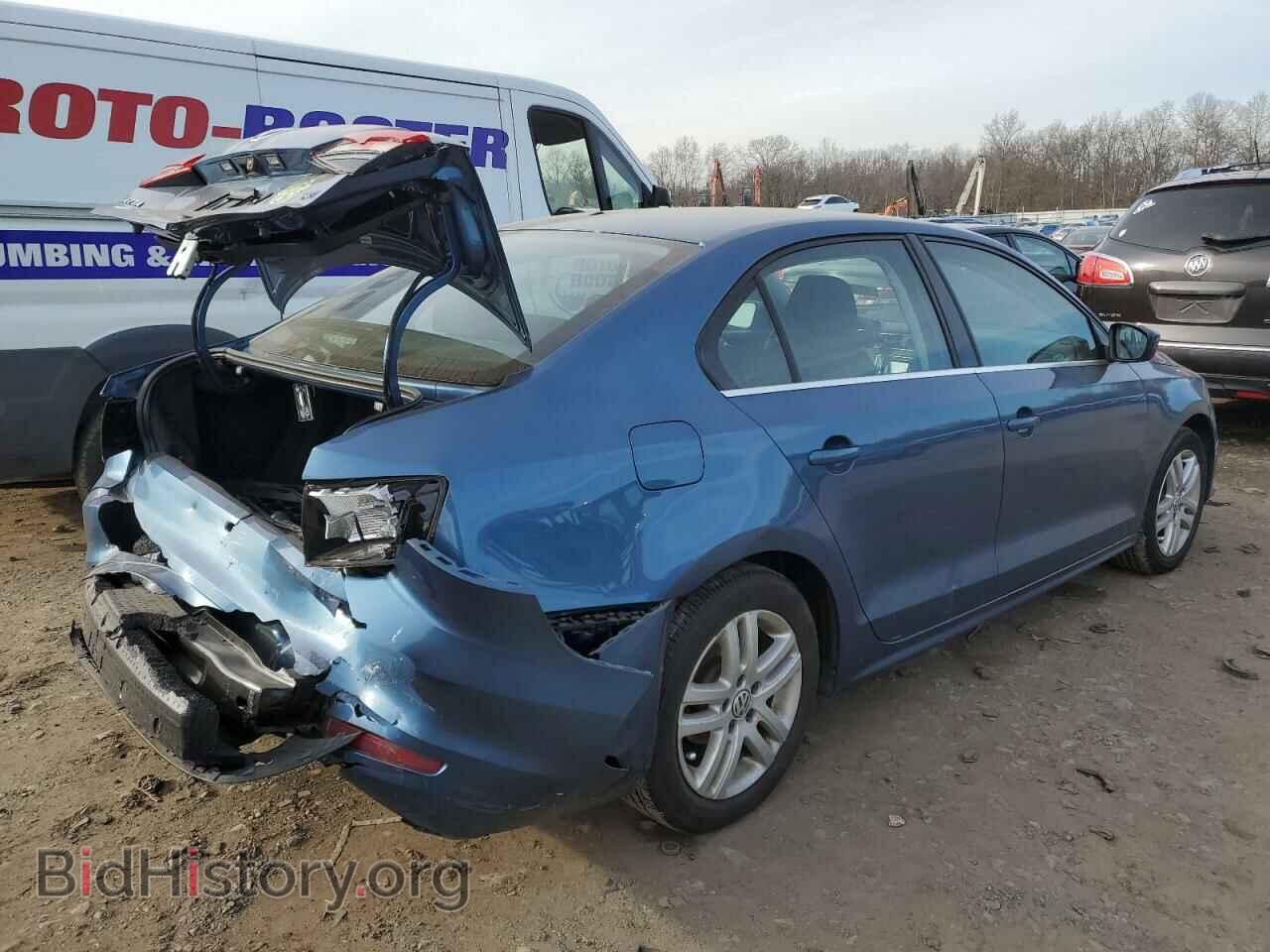 2017 VOLKSWAGEN JETTA - VIN: 3VW2B7AJ4HM233906 - Фото 3
