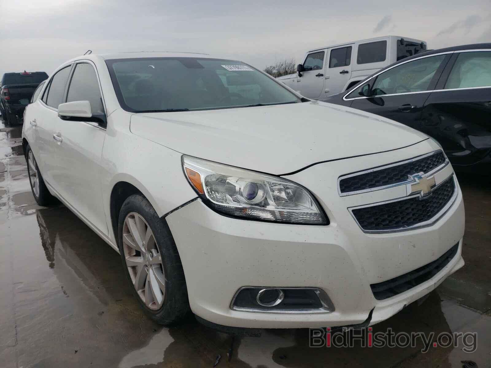 Photo 1G11H5SL1EF244660 - CHEVROLET MALIBU 2014