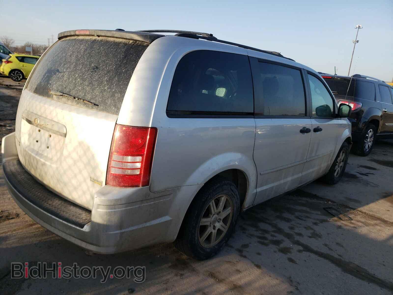 2008 CHRYSLER MINIVAN - VIN: 2A8HR44H88R111938 - Photo 4