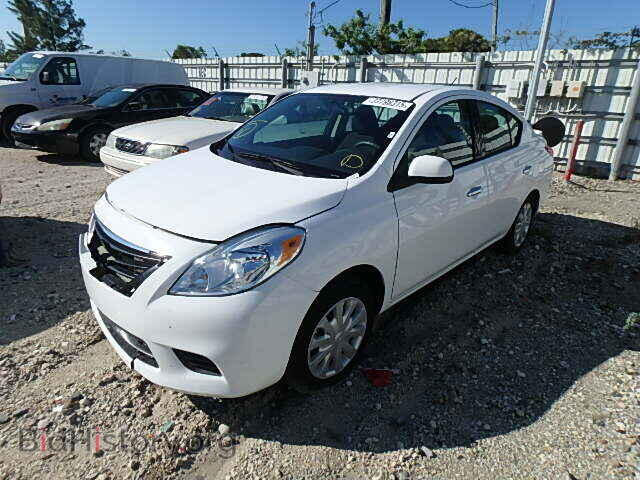 2014 NISSAN VERSA - VIN: 3N1CN7AP7EL823962 - Photo 2