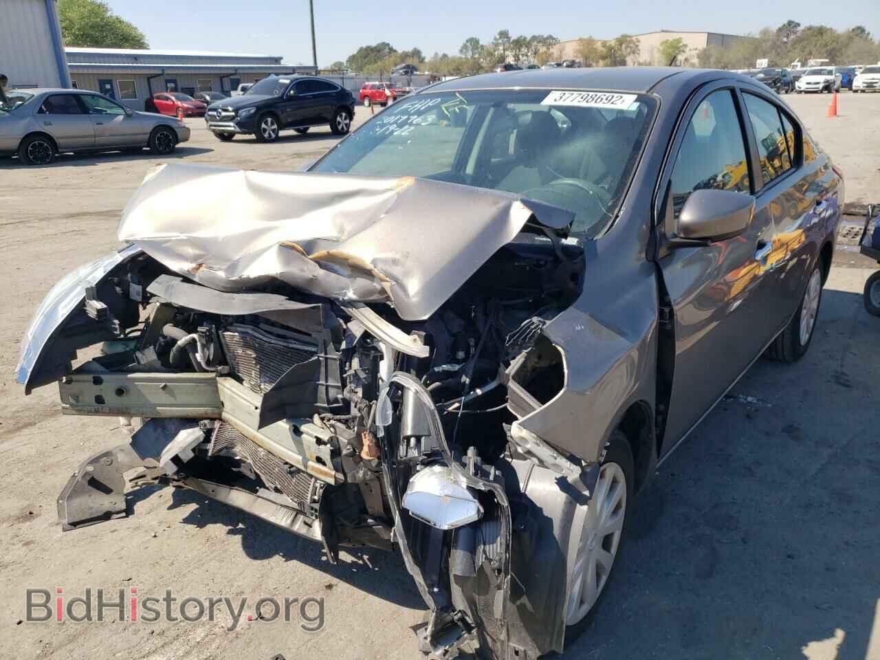 2016 NISSAN VERSA - VIN: 3N1CN7AP8GL814075 - Фото 2