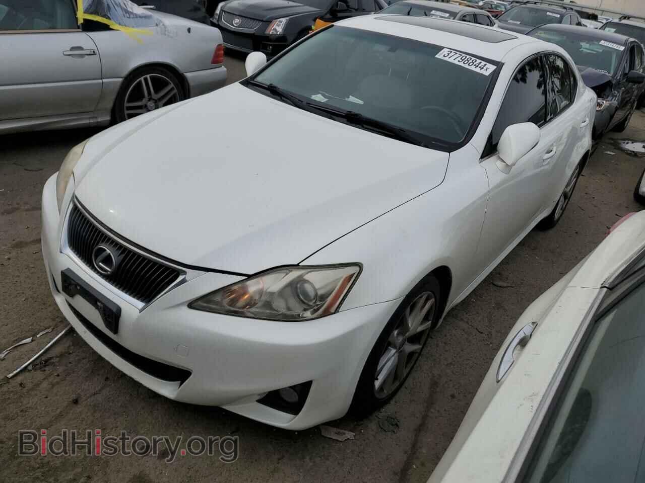 Photo JTHBF5C26C5179622 - LEXUS IS 2012