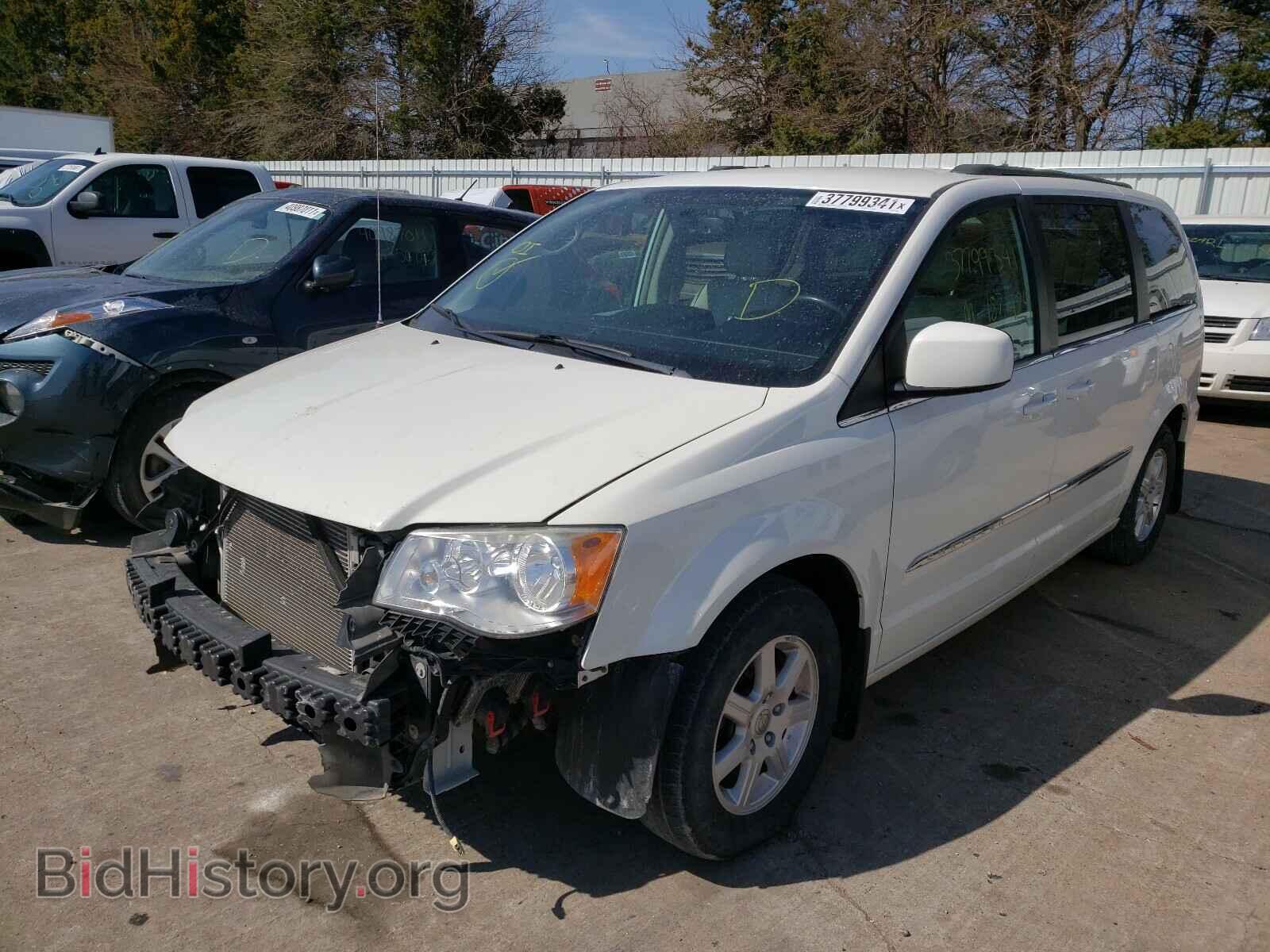 2013 CHRYSLER MINIVAN - VIN: 2C4RC1BG9DR578088 - Фото 2