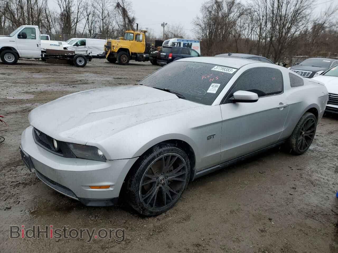 Photo 1ZVBP8CH2A5166378 - FORD MUSTANG 2010