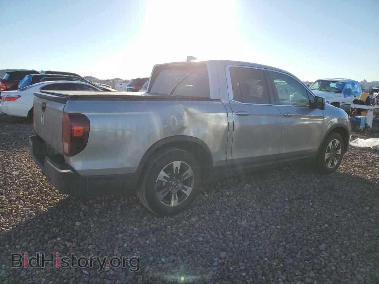 2017 HONDA RIDGELINE - VIN: 5FPYK2F67HB001350 - Фото 3