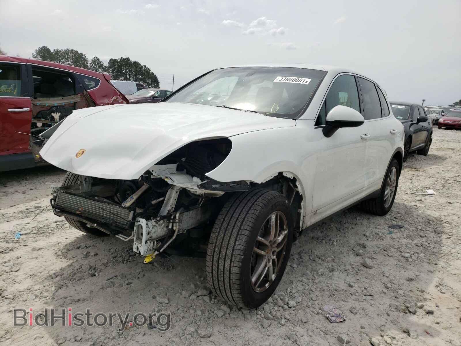2016 PORSCHE CAYENNE - VIN: WP1AA2A22GKA09177 - Фото 2