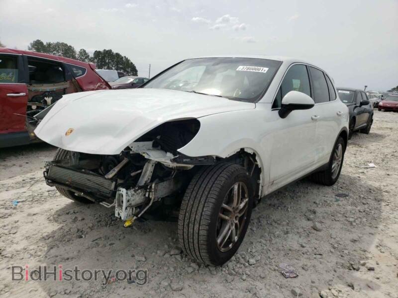 2016 Porsche CAYENNE (VIN WP1AA2A22GKA09177) — фото 2 из 10
