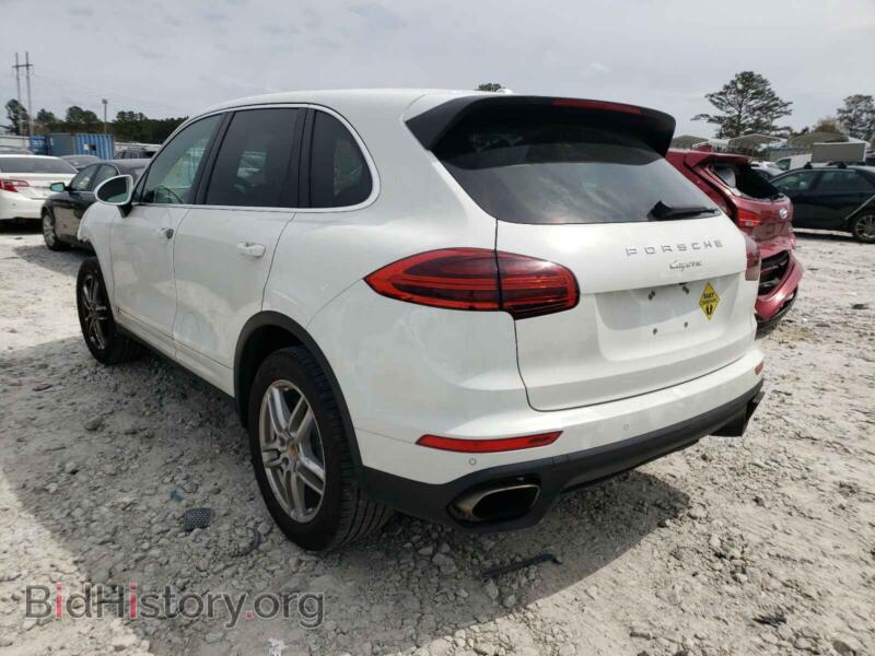 2016 Porsche CAYENNE (VIN WP1AA2A22GKA09177) — фото 3 из 10