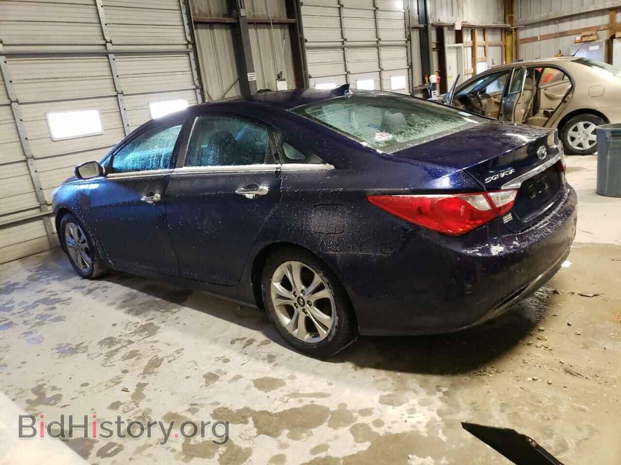 2013 HYUNDAI SONATA - VIN: 5NPEC4AC0DH567461 - Фото 2