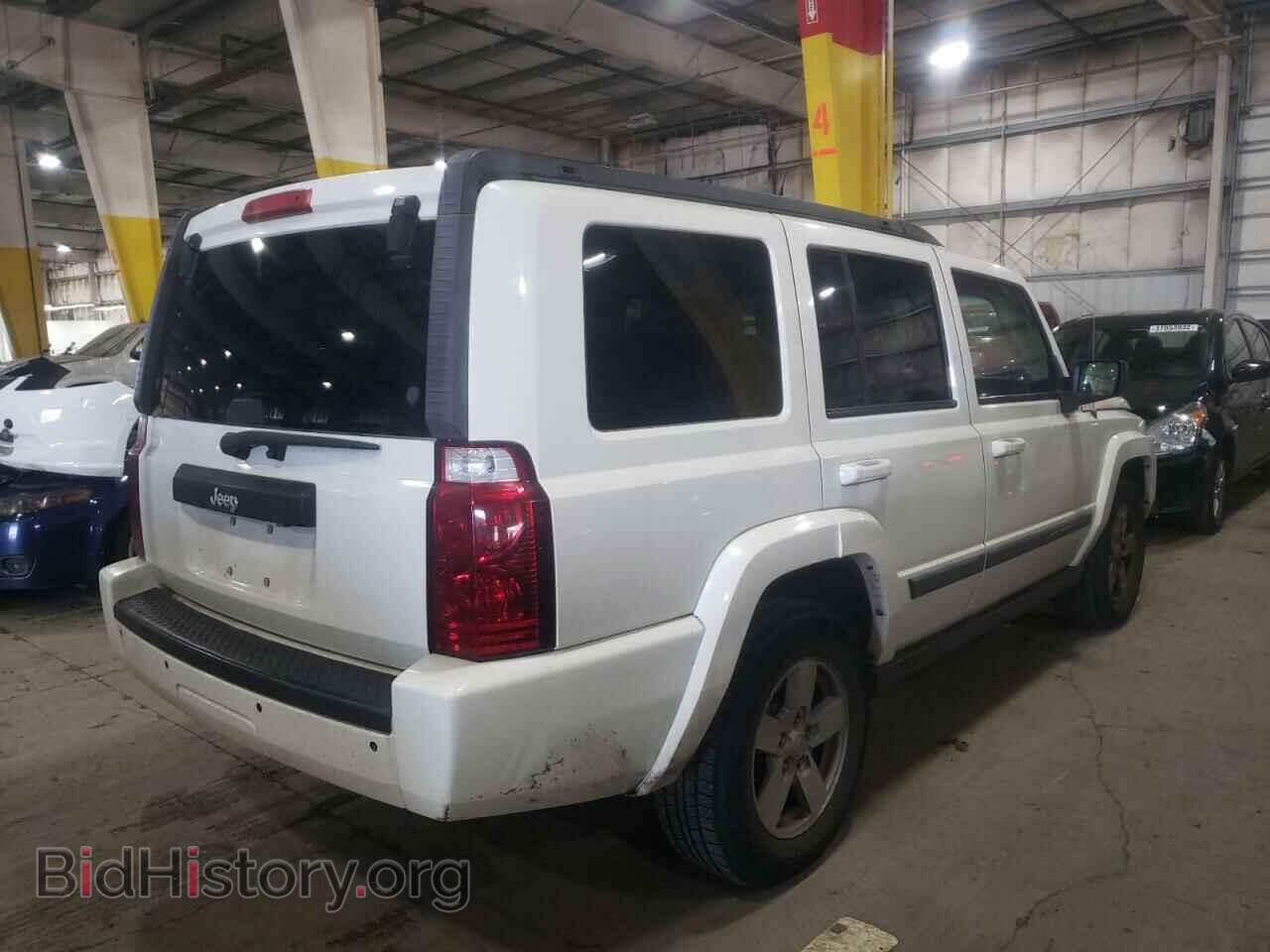 2008 JEEP COMMANDER - VIN: 1J8HH48K78C209246 - Photo 4