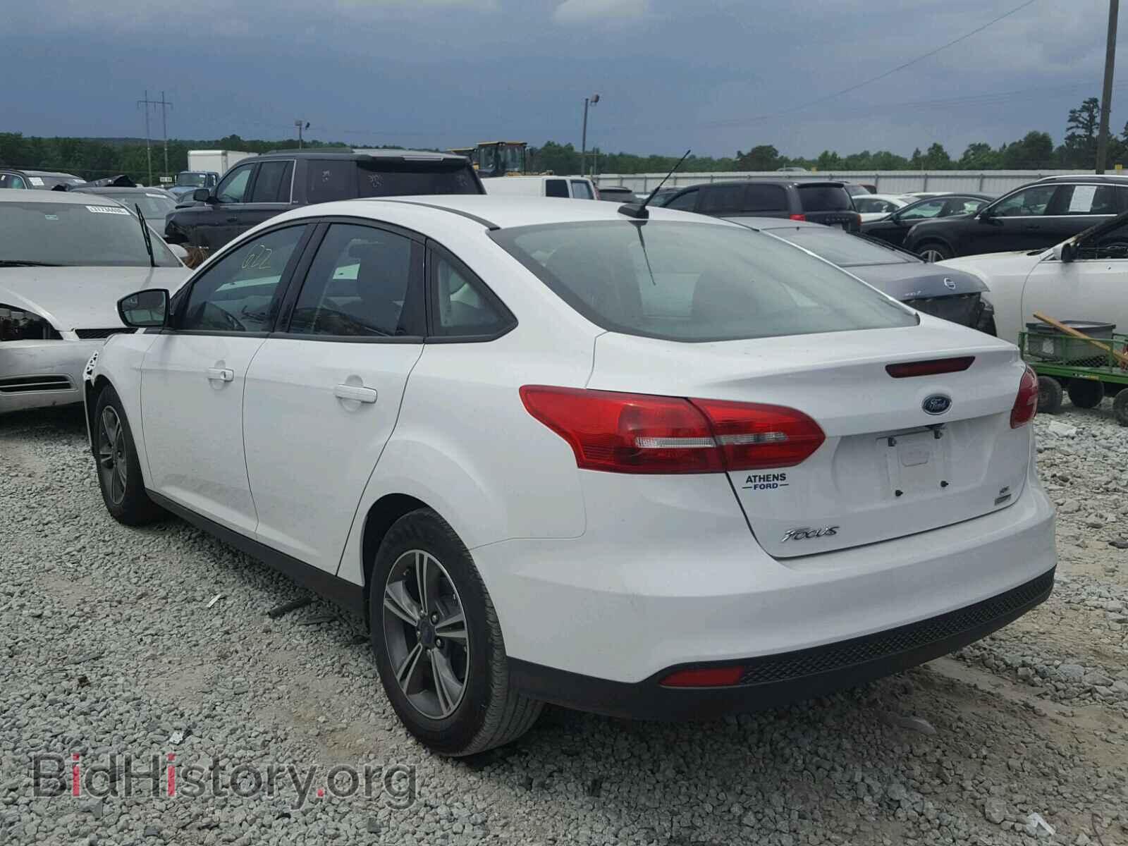 2018 FORD FOCUS - VIN: 1FADP3FE2JL201079 - Фото 3