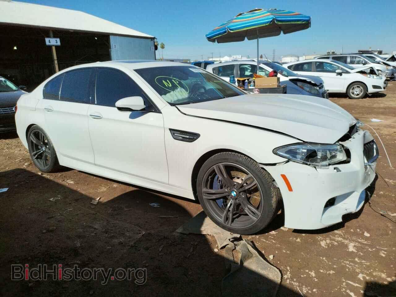 2014 BMW M5 - VIN: WBSFV9C51ED593030 - Фото 4