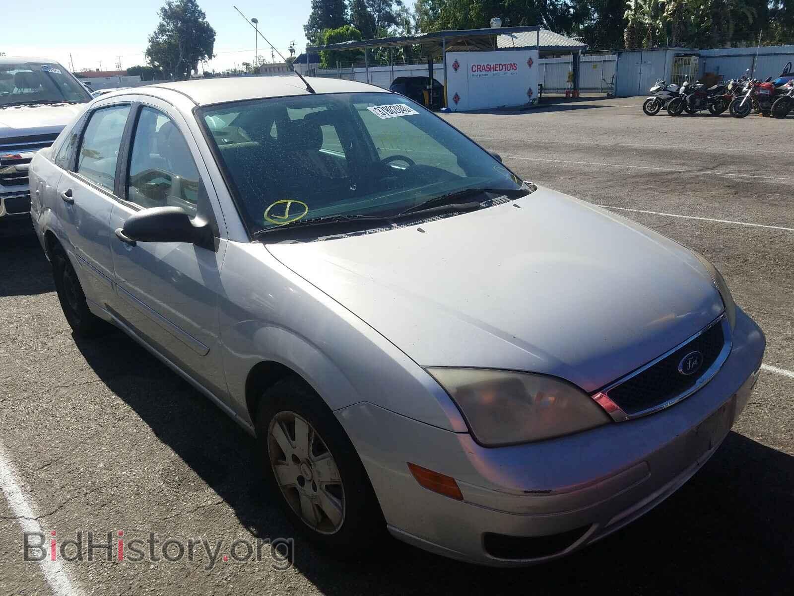 Фотография 1FAFP34N27W280403 - FORD FOCUS 2007
