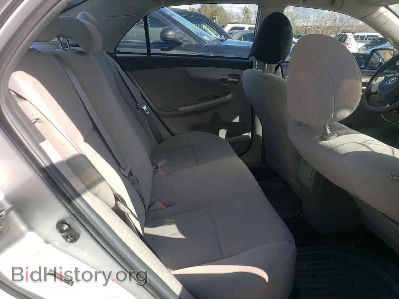 2011 TOYOTA COROLLA - VIN: 2T1BU4EE1BC557176 - Фото 6