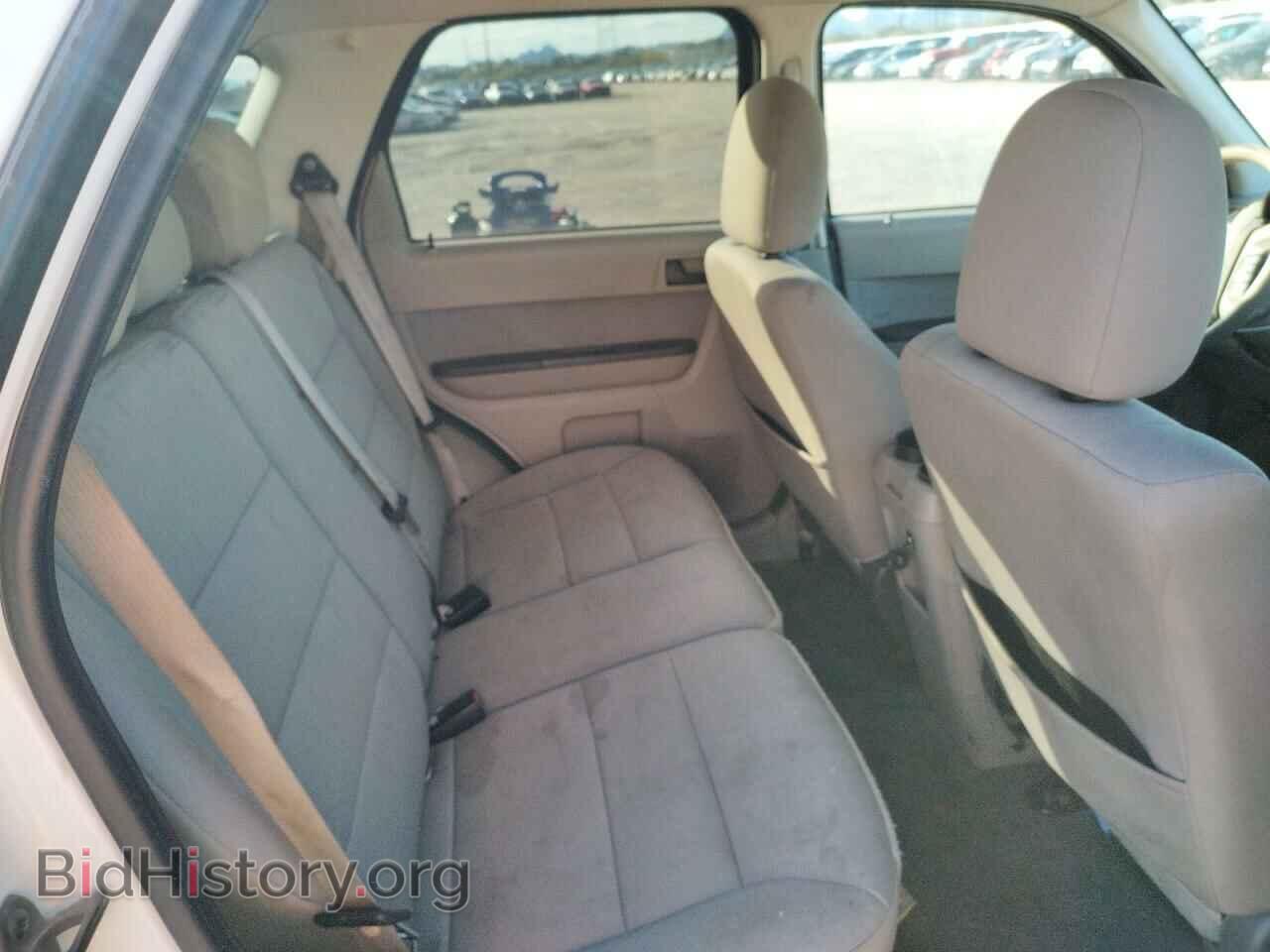2011 FORD ESCAPE - VIN: 1FMCU0DG7BKB74160 - Фото 11