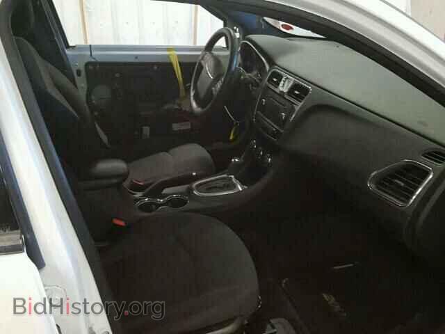 2011 CHRYSLER 200 - VIN: 1C3BC4FG1BN547431 - Фото 5