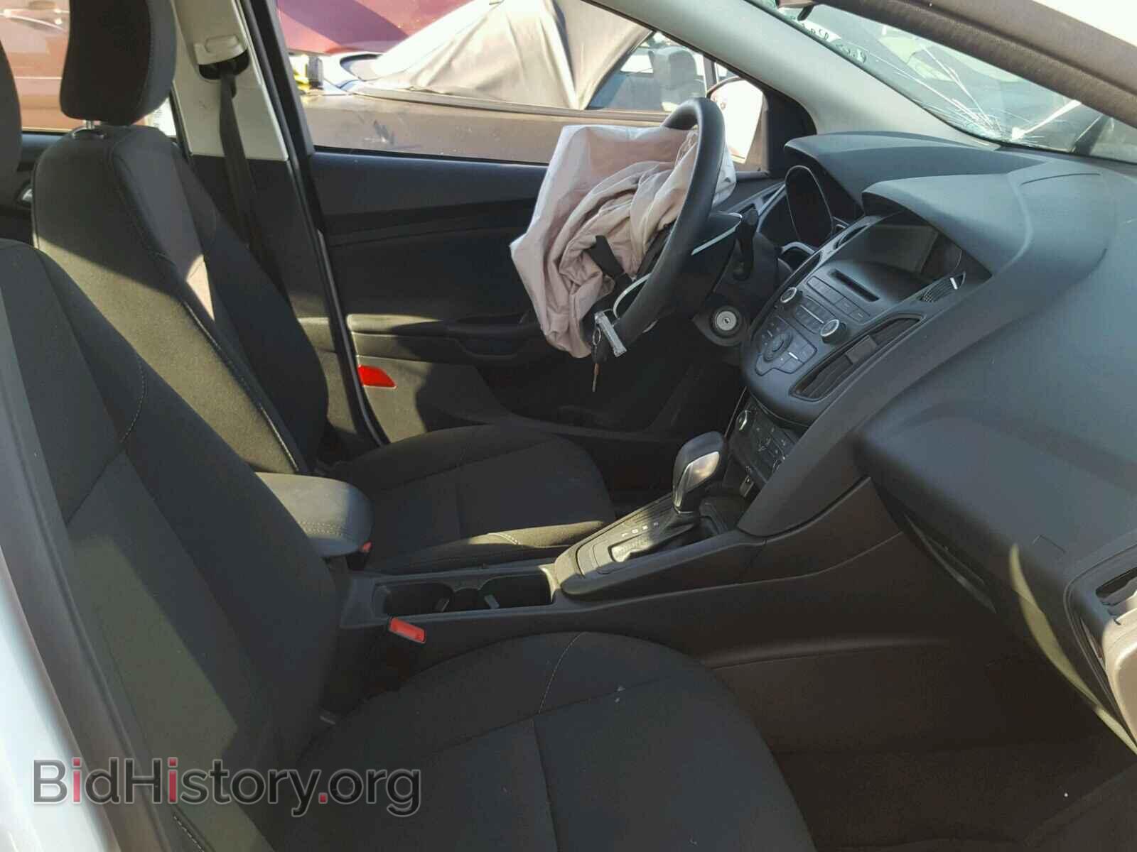 2017 FORD FOCUS - VIN: 1FADP3F20HL304369 - Photo 5